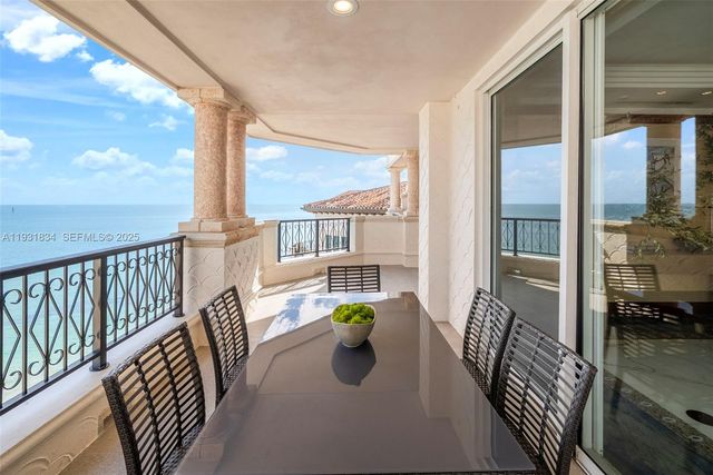 7471 Fisher Island Dr 7471, Miami Beach, FL 33109