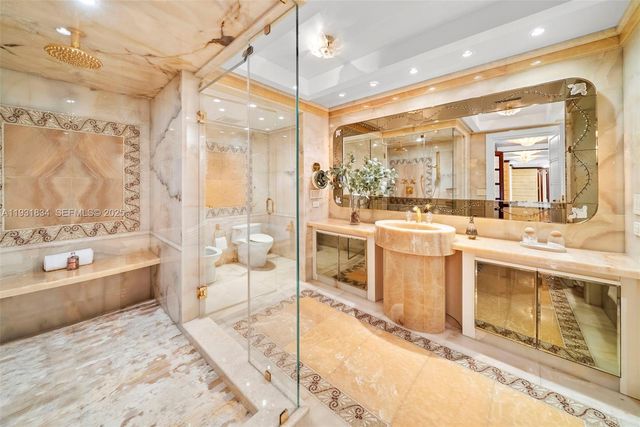 7471 Fisher Island Dr 7471, Miami Beach, FL 33109