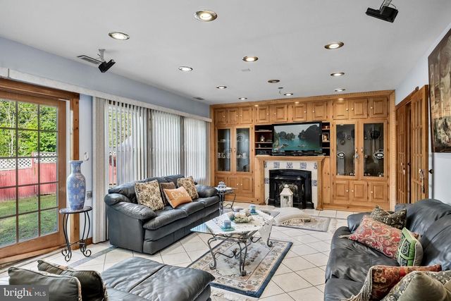 245 ASHLAND AVE, Cherry Hill, NJ 08003
