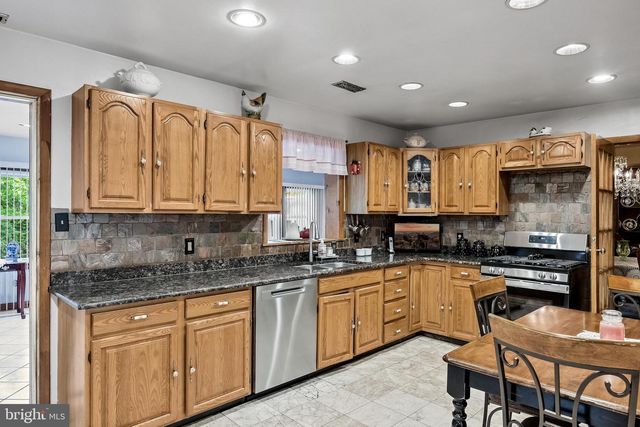 245 ASHLAND AVE, Cherry Hill, NJ 08003