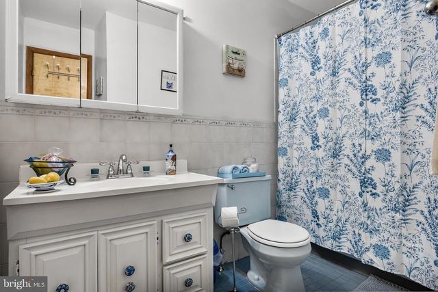 245 ASHLAND AVE, Cherry Hill, NJ 08003