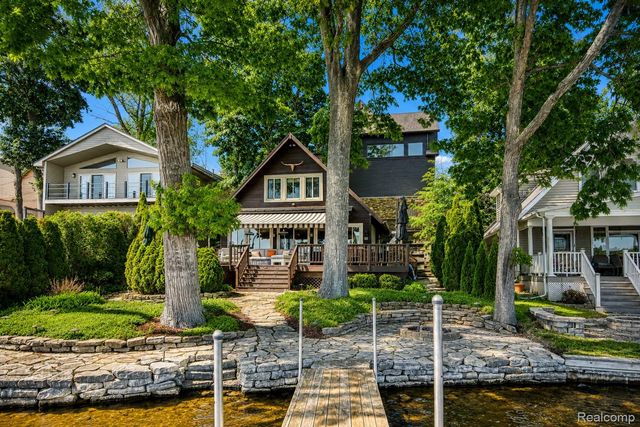 5940 Silver Birch Road, Hadley Township, MI 48462