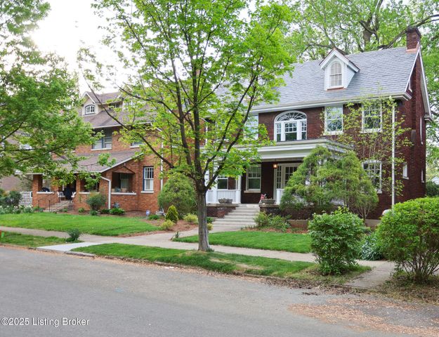 1722 Windsor Pl, Louisville, KY 40204