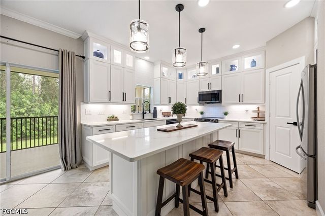 8724 Banyan Bay BLVD, Fort Myers, FL 33908