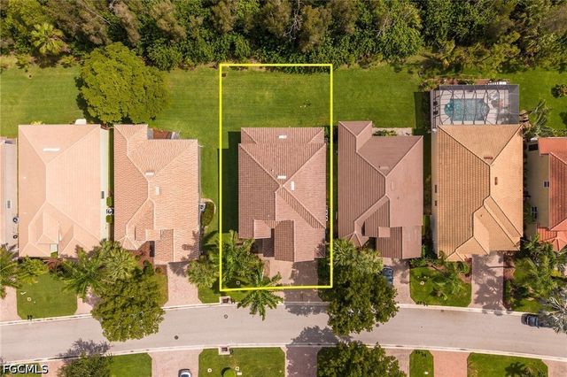 8724 Banyan Bay BLVD, Fort Myers, FL 33908
