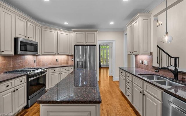 1 Rosebay Lane, Greensboro, NC 27455