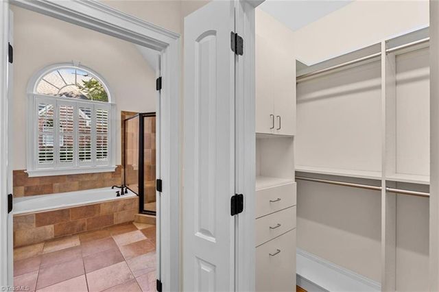 1 Rosebay Lane, Greensboro, NC 27455