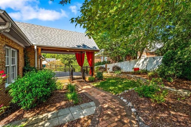 1 Rosebay Lane, Greensboro, NC 27455
