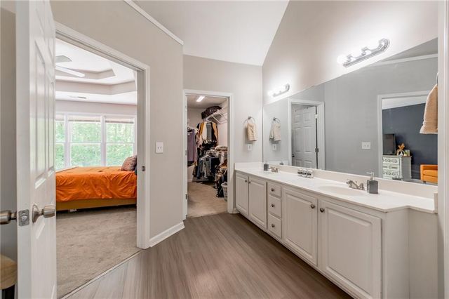 1800 Hazy Glen Court NW, Acworth, GA 30102