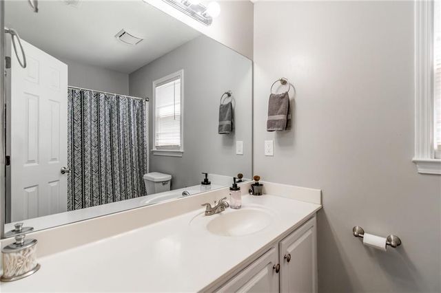 1800 Hazy Glen Court NW, Acworth, GA 30102