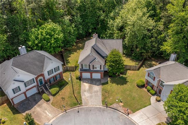 1800 Hazy Glen Court NW, Acworth, GA 30102