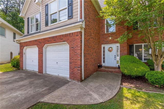 1800 Hazy Glen Court NW, Acworth, GA 30102