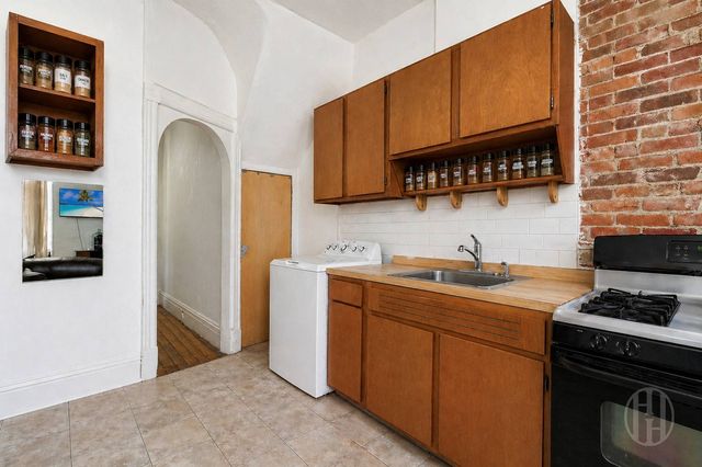 7 Sylvan Court 1TH, New York City, NY 10035