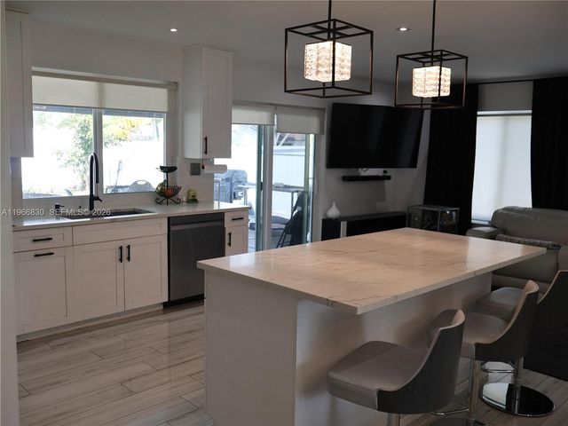 5505 SW 9th St 0, Margate, FL 33068