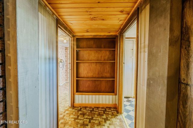 158 Stiles Rd, Madisonville, TN 37354