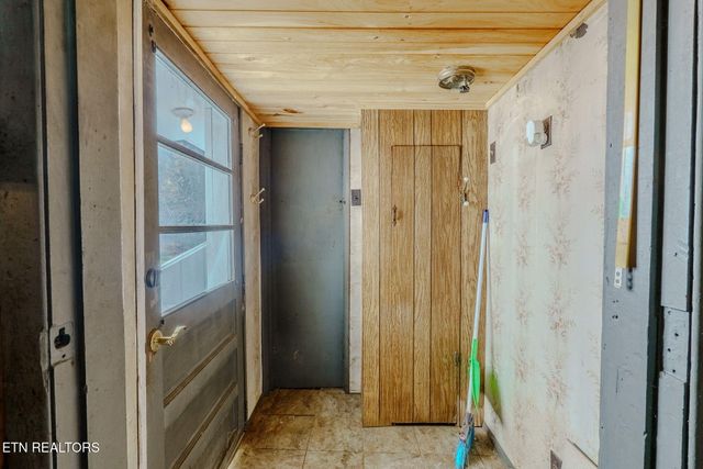 158 Stiles Rd, Madisonville, TN 37354