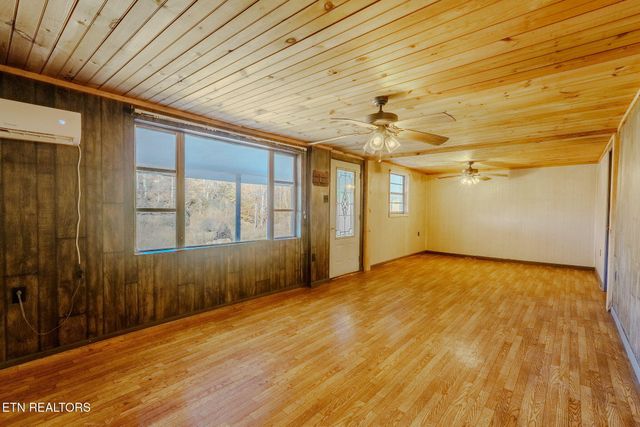 158 Stiles Rd, Madisonville, TN 37354