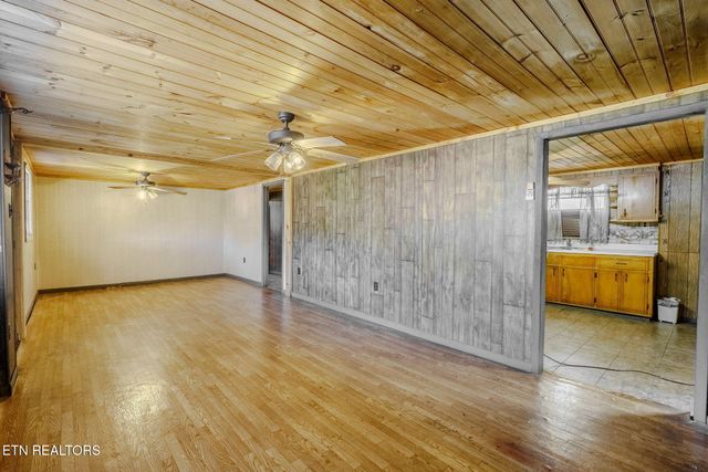 158 Stiles Rd, Madisonville, TN 37354