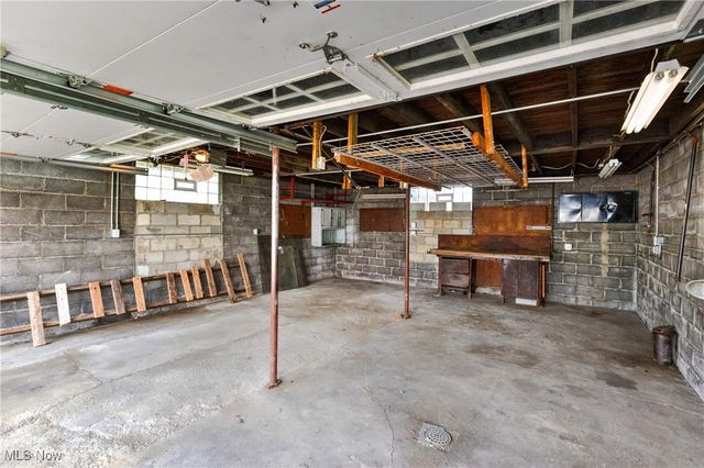 125 N Arlington Avenue, Niles, OH 44446