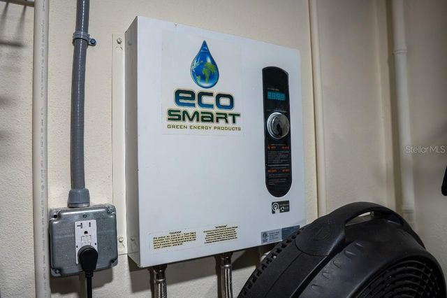 4050 SALEM SQUARE COURT, Palm Harbor, FL 34685