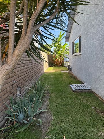2864 W Monroe, Anaheim, CA 92801