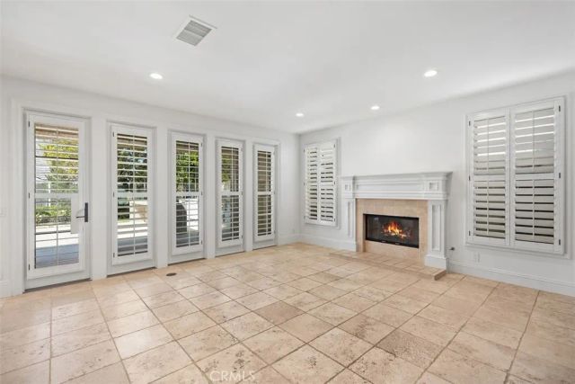 17 Colonial, Newport Beach, CA 92660