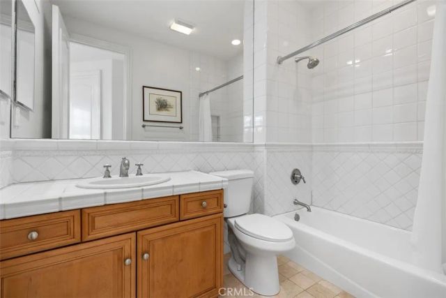 17 Colonial, Newport Beach, CA 92660