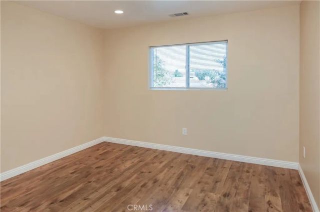 17134 Saticoy Street, Lake Balboa, CA 91406