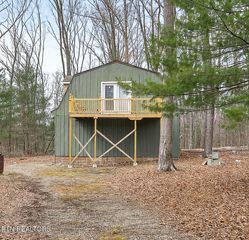 1015 Brown Creek Drive, Crossville, TN 38571