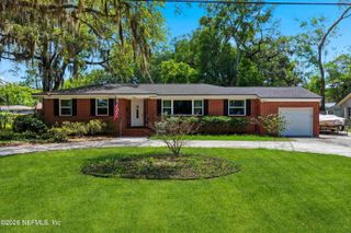 1426 GLENGARRY Road, Jacksonville, FL 32207