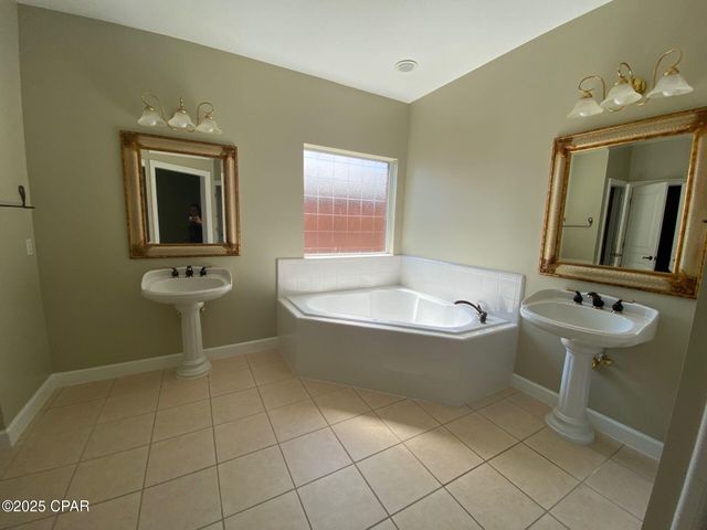 2011 Tupelo Court, Panama City, FL 32405