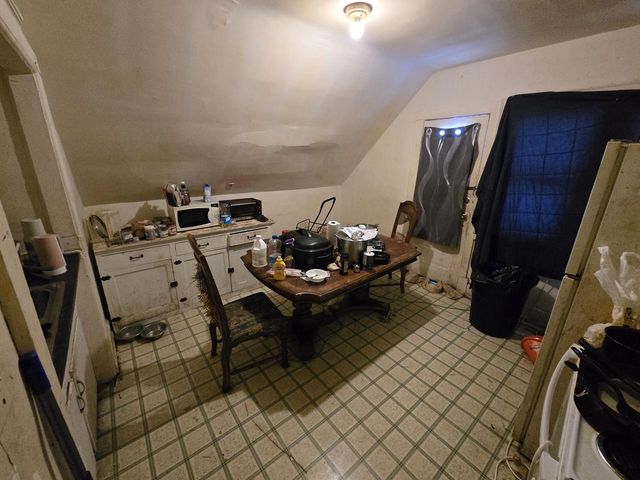 2848 N 19th STREET, Milwaukee, WI 53206