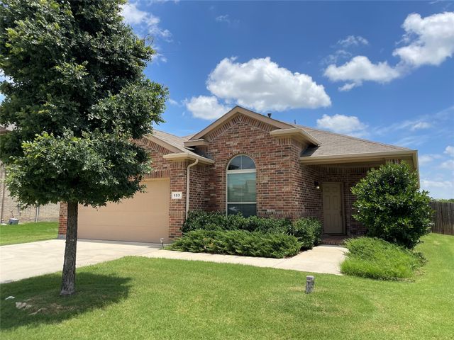 153 Creek Terrace Drive, Saginaw, TX 76131