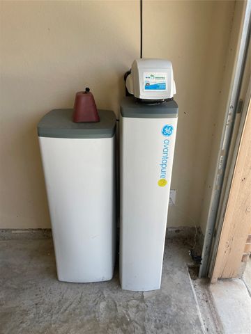 153 Creek Terrace Drive, Saginaw, TX 76131