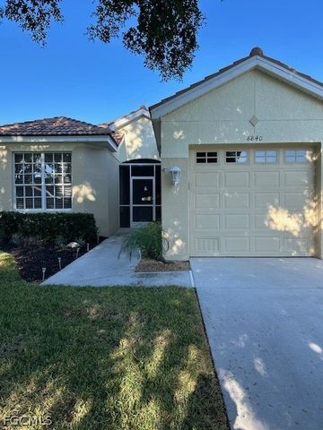 8840 Middlebrook DR, Fort Myers, FL 33908