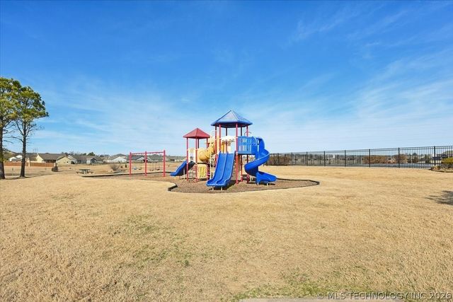 15148 E 108th Place N, Owasso, OK 74055