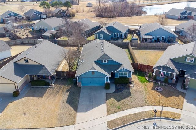 15148 E 108th Place N, Owasso, OK 74055