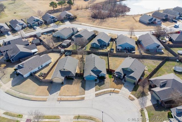 15148 E 108th Place N, Owasso, OK 74055