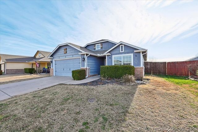 15148 E 108th Place N, Owasso, OK 74055