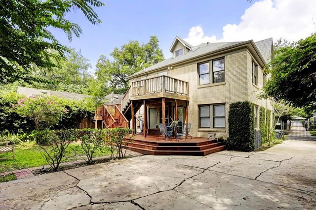 2127 Bartlett Street, Houston, TX 77098