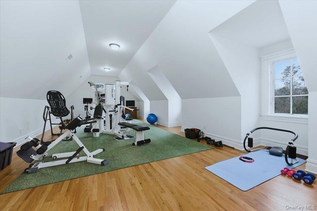 17 Plover Lane, Lloyd Harbor, NY 11743