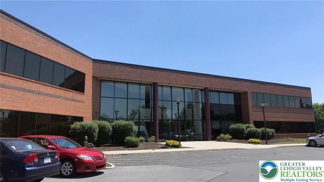 236 Brodhead Road, Hanover Twp, PA 18017