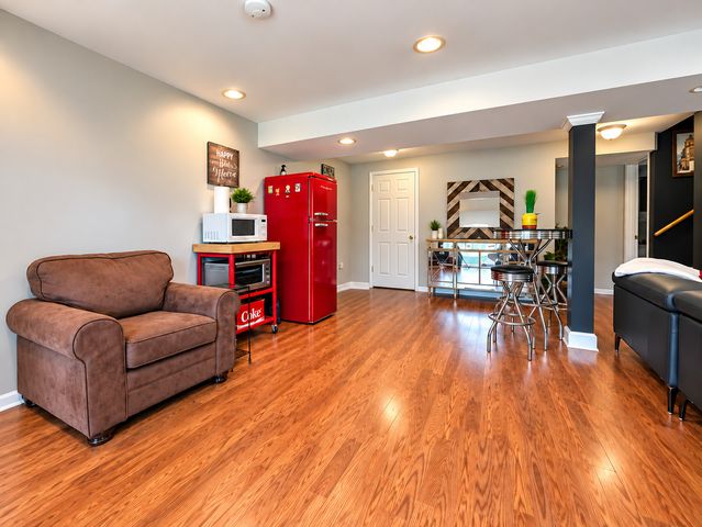 3131 Cypress Court, Mchenry, IL 60051