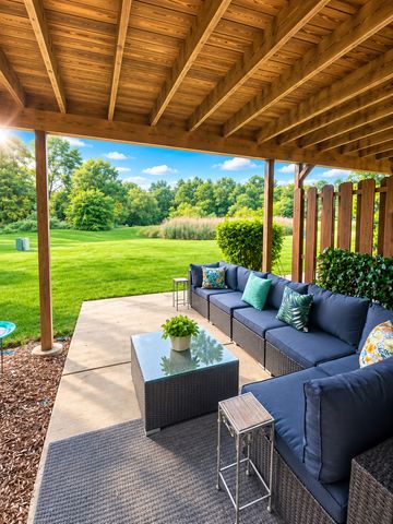 3131 Cypress Court, Mchenry, IL 60051