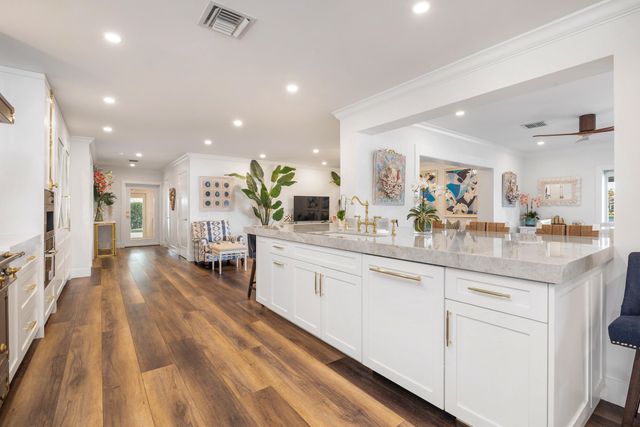 7400 W Lake Drive, Lake Clarke Shores, FL 33406