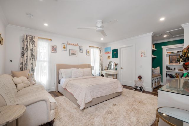 7400 W Lake Drive, Lake Clarke Shores, FL 33406