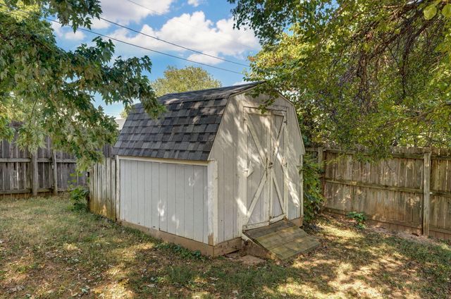 741 West Mimosa Court, Nixa, MO 65714