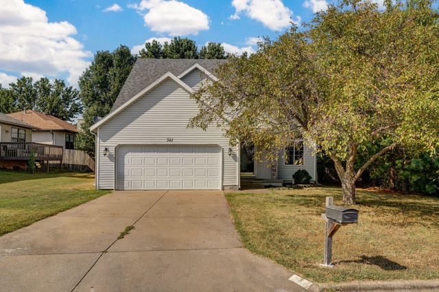 741 West Mimosa Court, Nixa, MO 65714