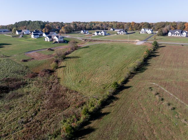 555 Buddy Road, Dickson, TN 37055