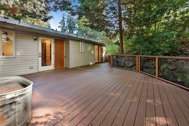 7237 NE 160th Street, Kenmore, WA 98028